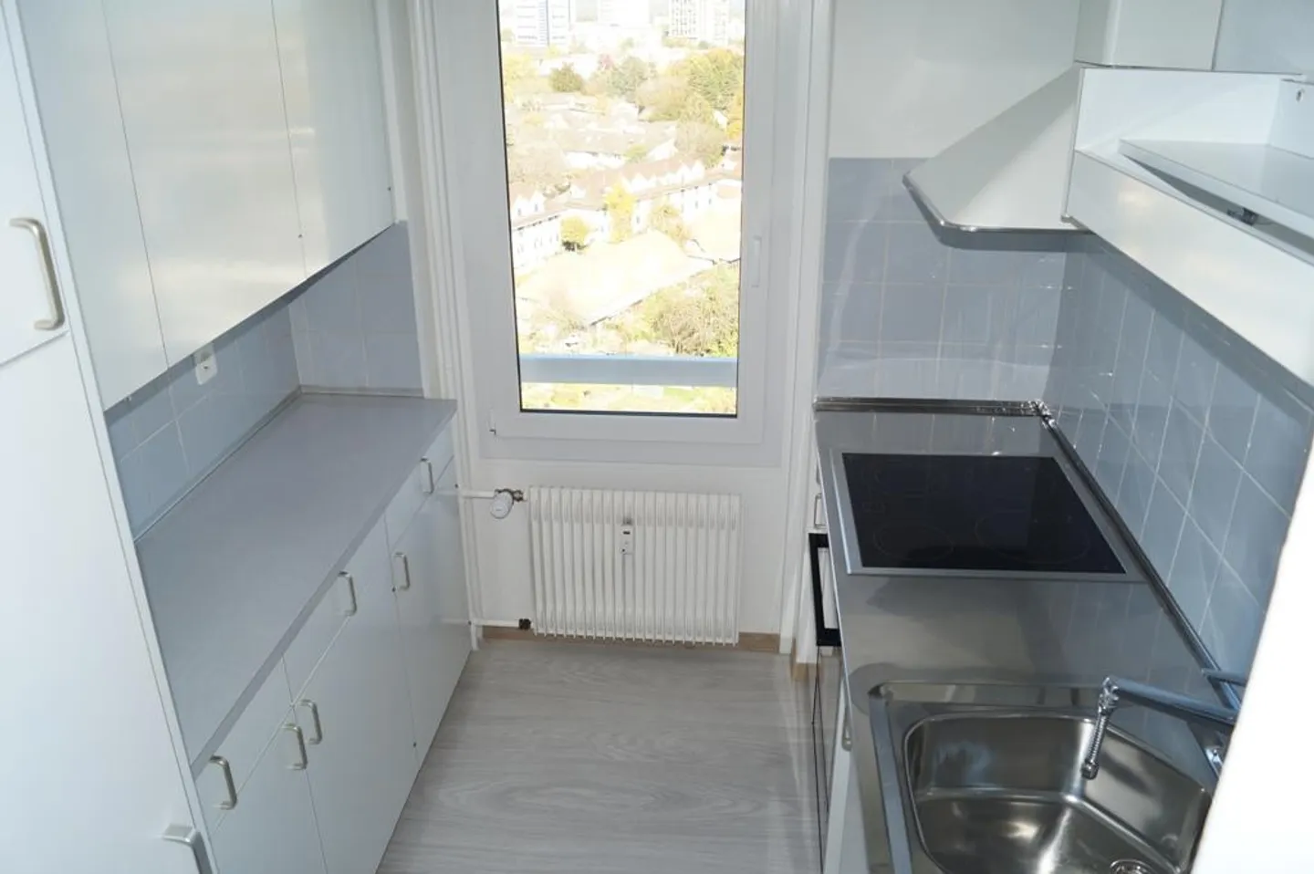 Condominio con vista panoramica fantastica in affitto - Foto 11 di 17