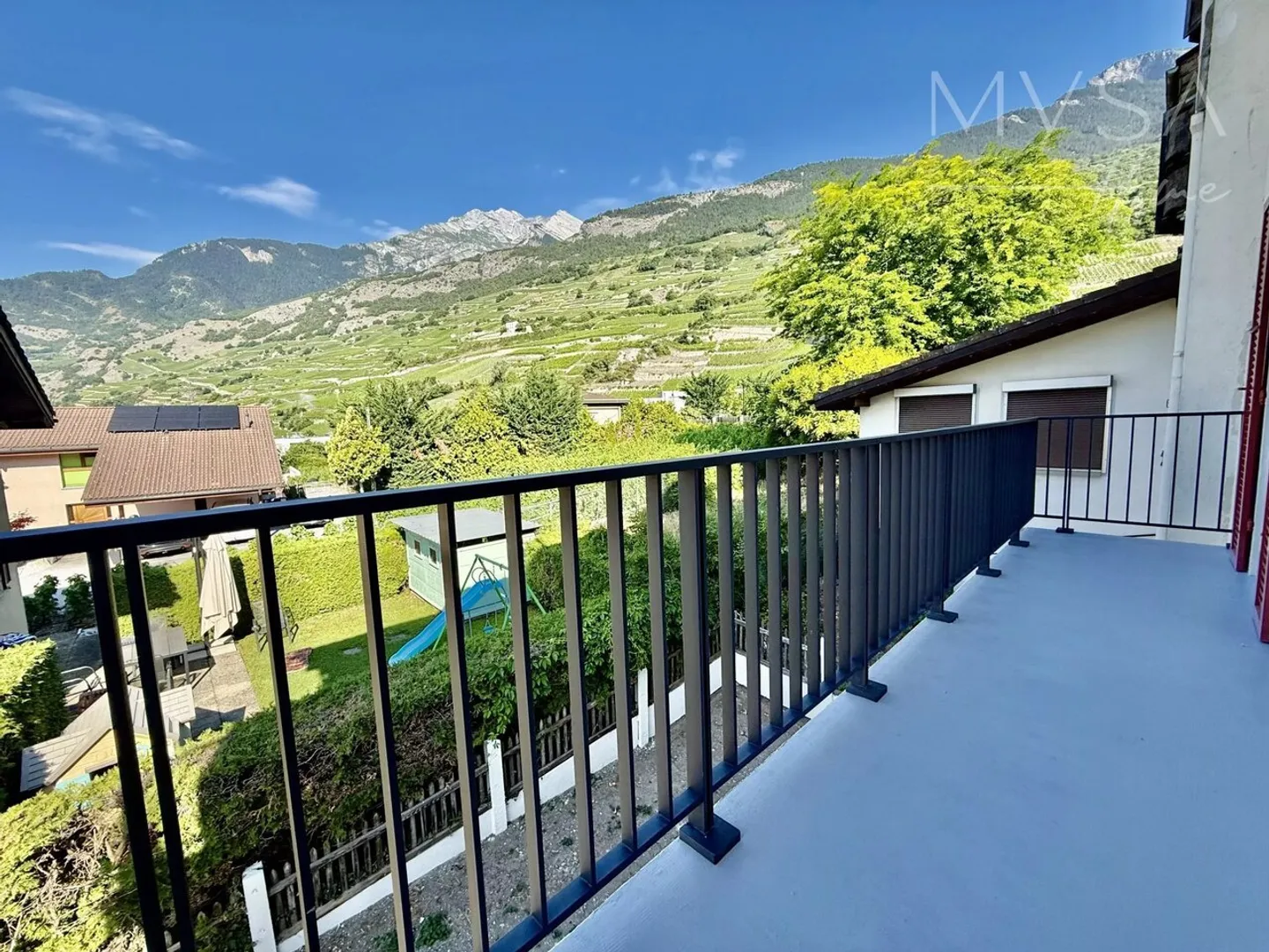 Magnificent renovated building with charm in the heart of the old village of Vétroz - Photo 8 of 13