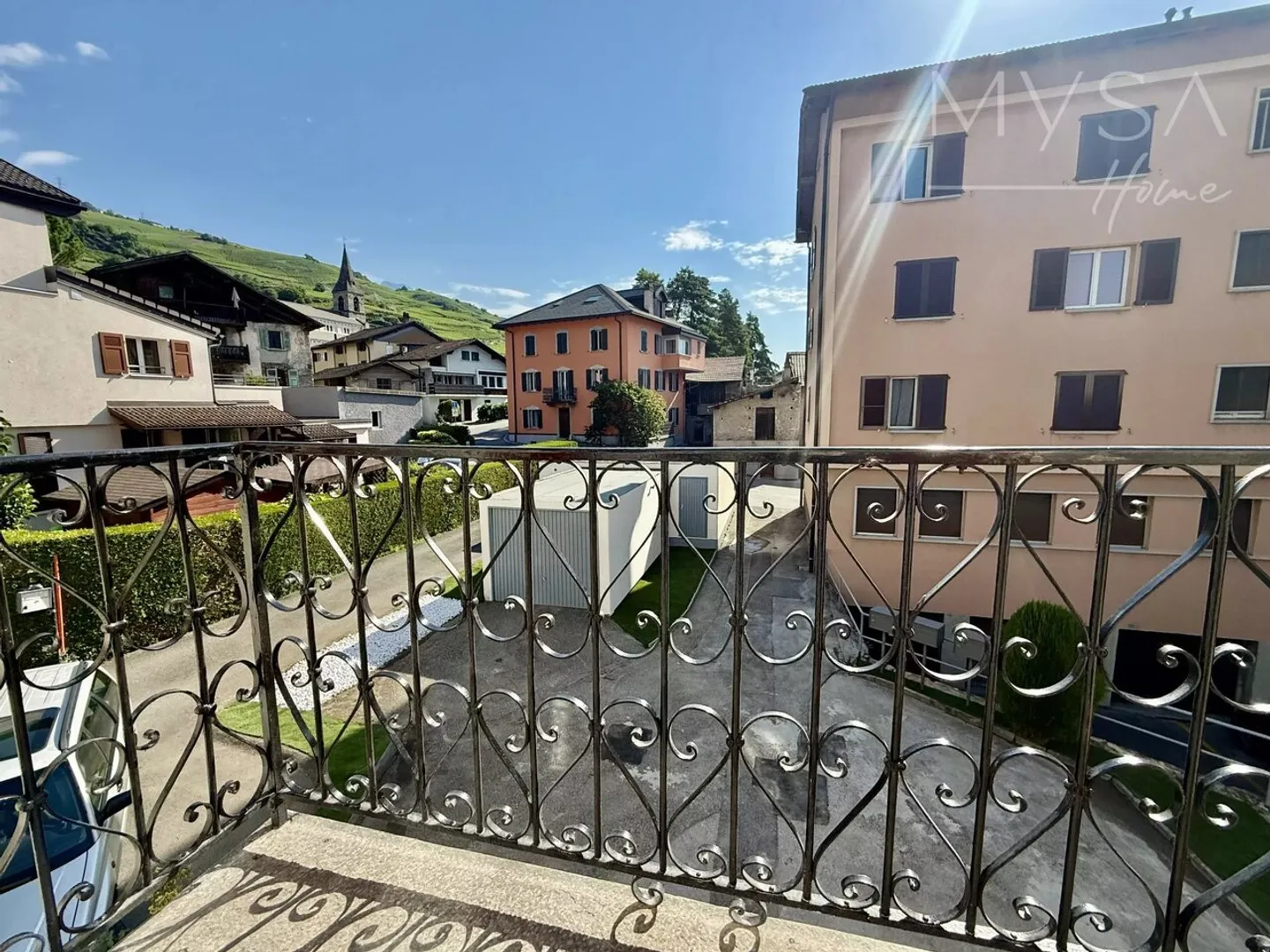 Magnificent renovated building with charm in the heart of the old village of Vétroz - Photo 10 of 13