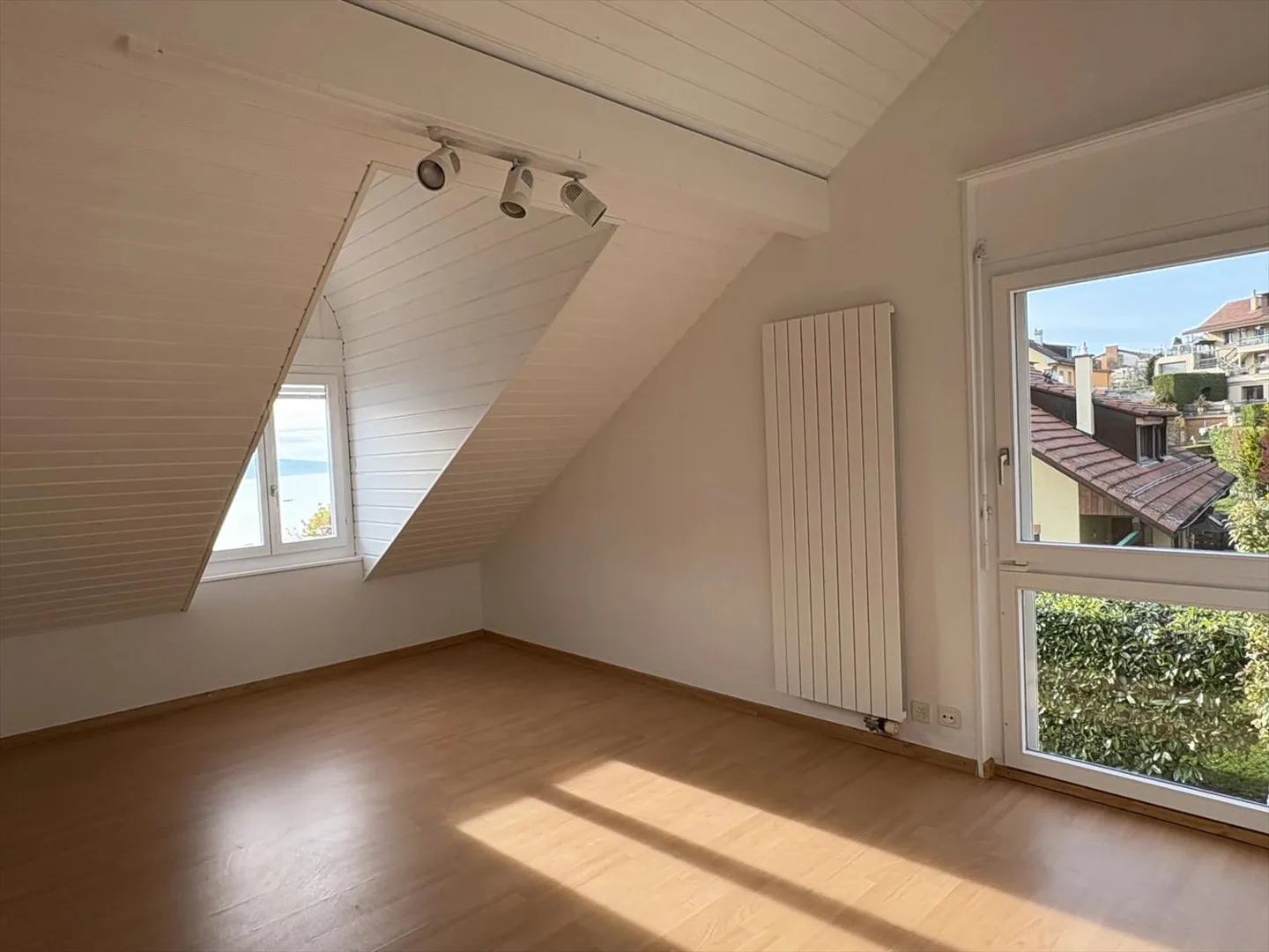 Appartement avec 5.5 pièces dans les combles - Photo 10 sur 13