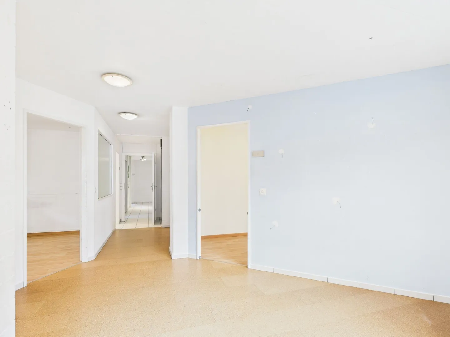 Ihr neues Unternehmensstandort mit Perspektiven in Zunzgen - Foto 1 von 12