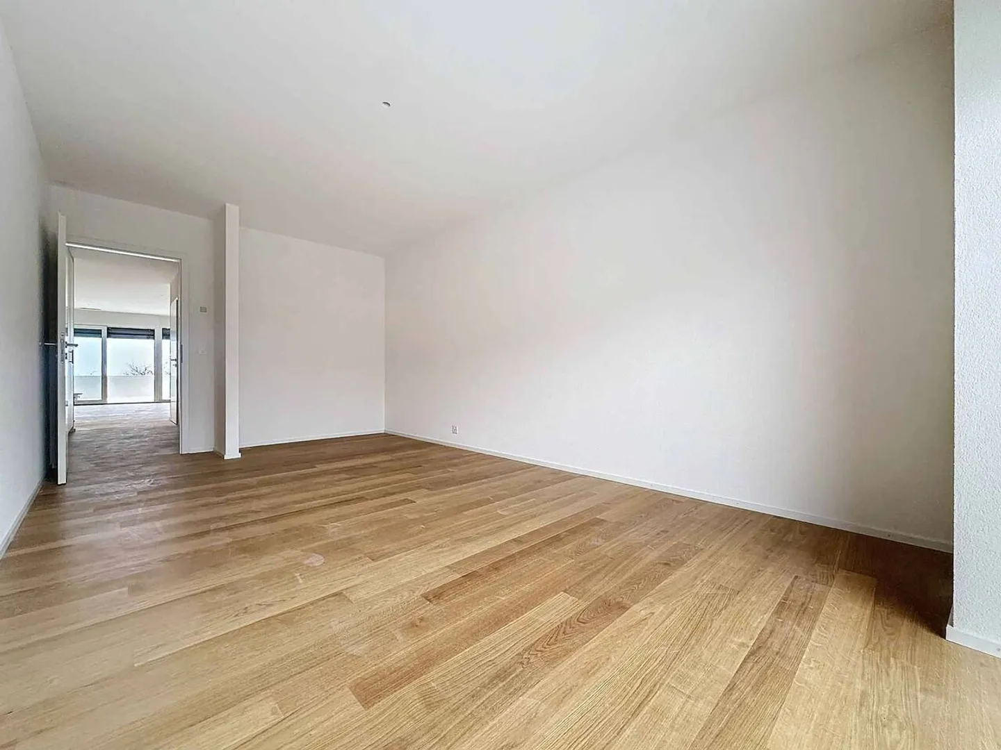 UNICO! Attico di 2,5 locali di 68m2 con 2 terrazze e vista panoramica - Foto 6 di 13