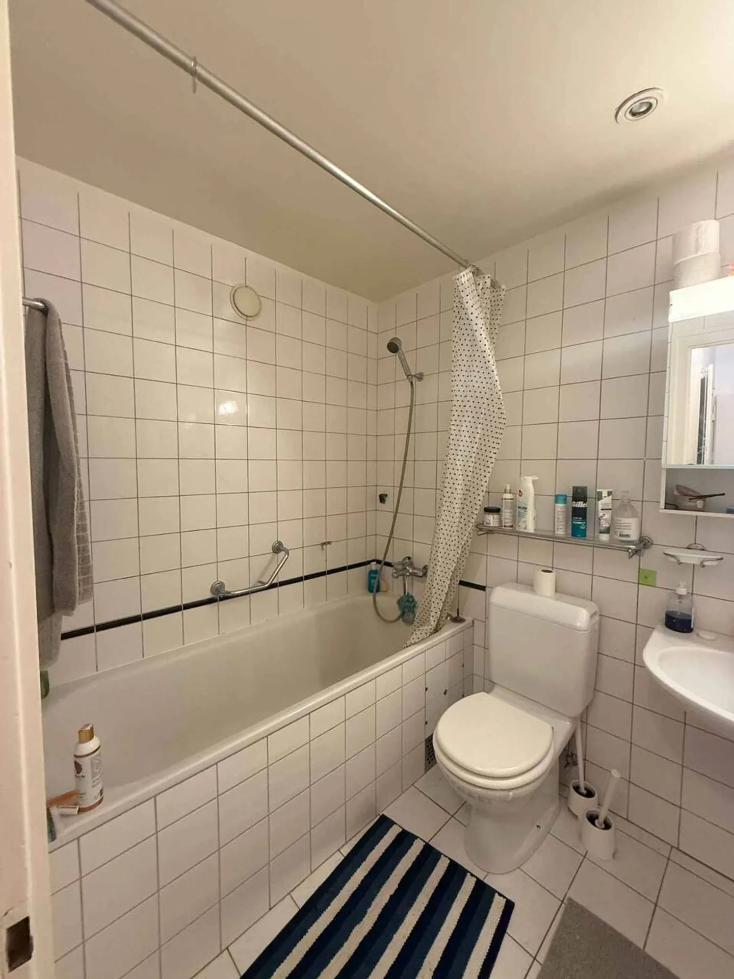 Schönes 4-Zimmer-Apartment mit Seeblick - Foto 5 von 7