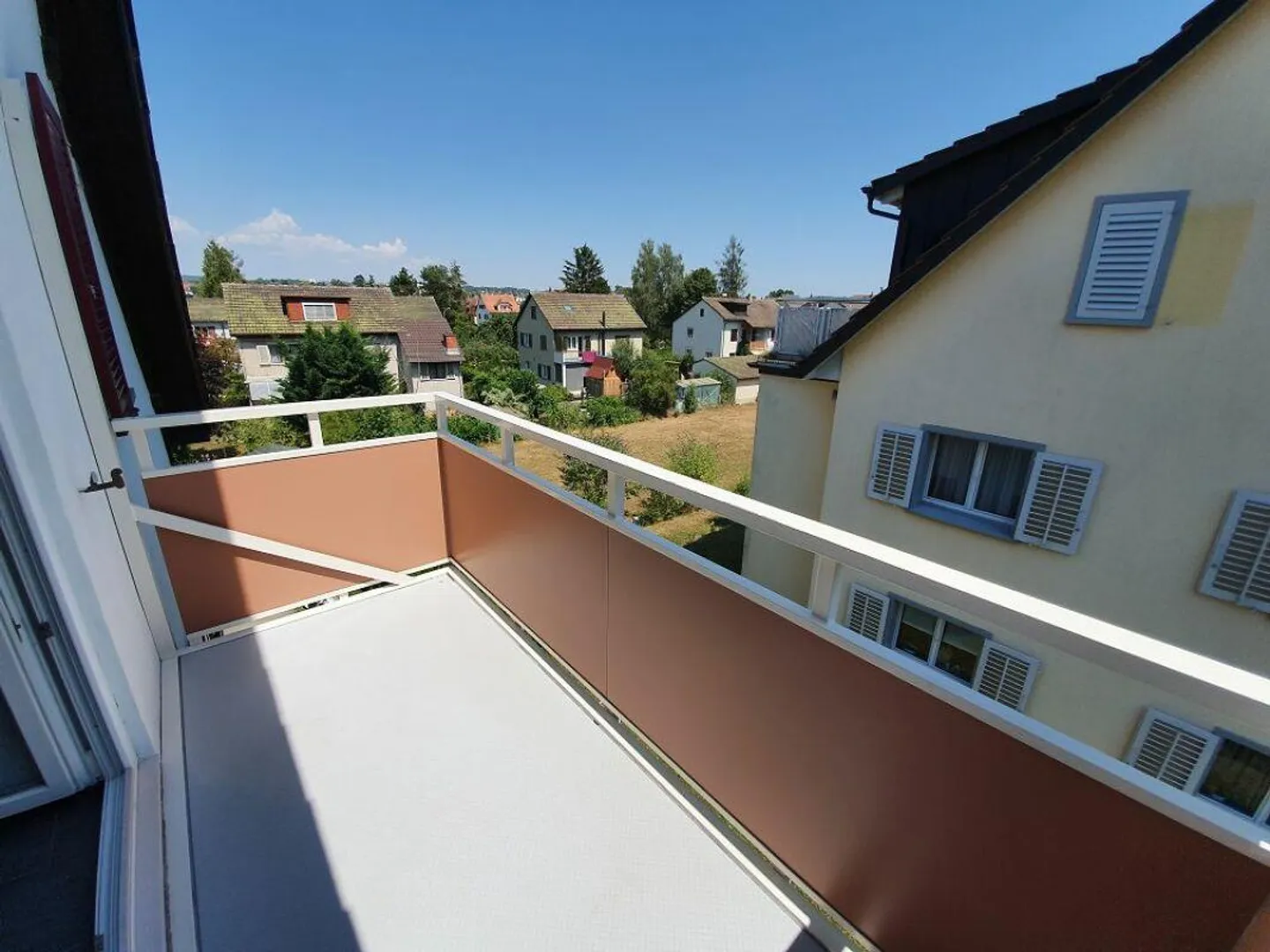 Charmante Dachwohnung in ruhiger Lage - Foto 10 von 11