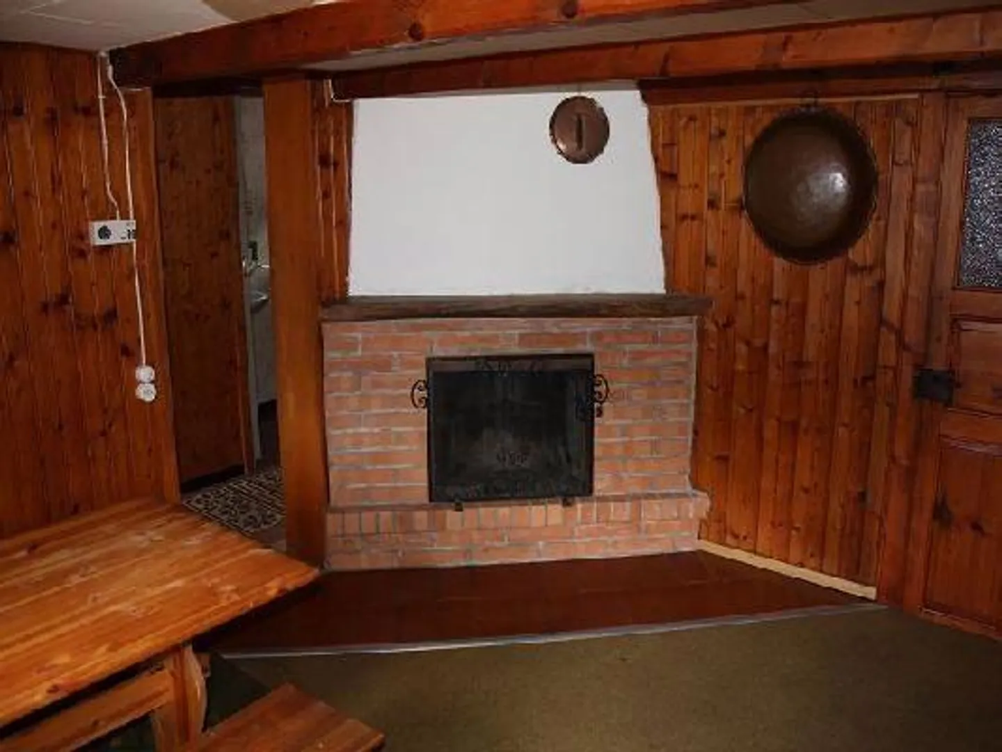 3 1/2-Room Apartment with Attic - Photo 4 of 10