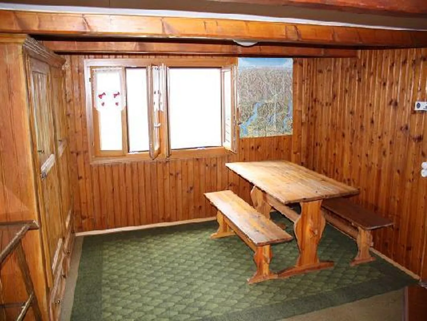 3 1/2-Room Apartment with Attic - Photo 8 of 10