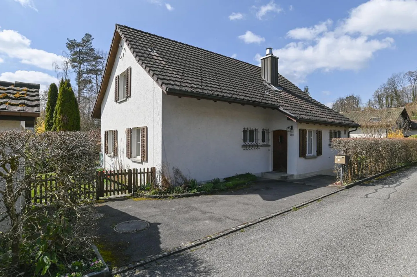 Freistehendes Haus mit grossem Garten - Foto 15 von 17