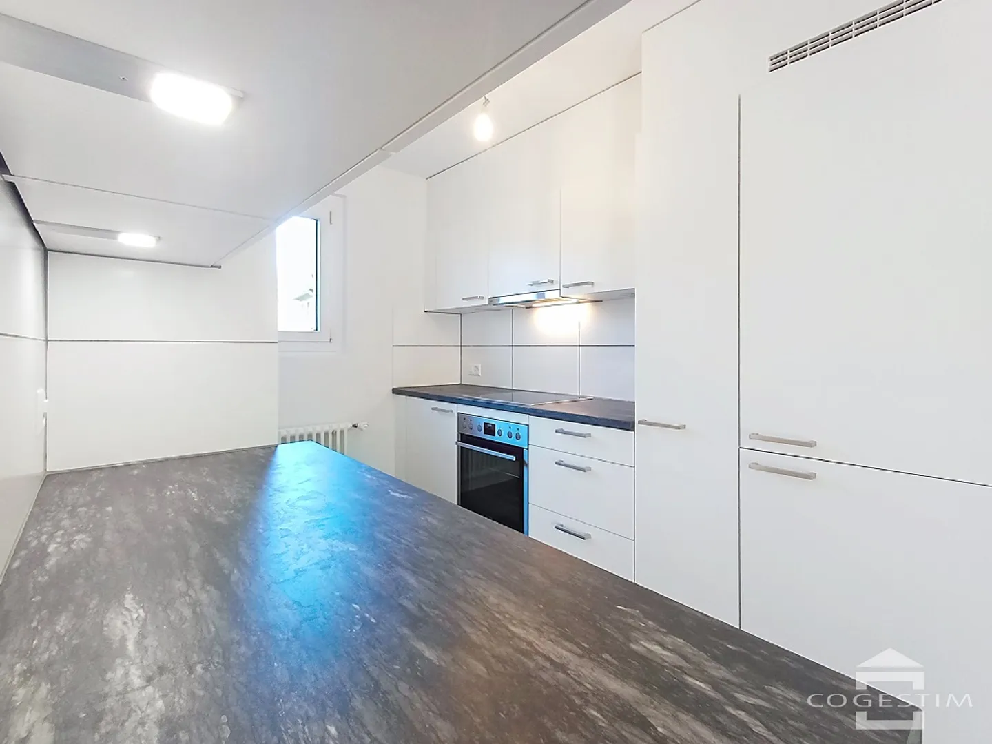 Appartamento 3 locali - Foto 3 di 10