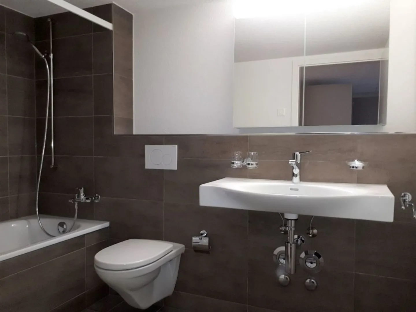 Appartamento 3.5 locali a Utzigen 95 m2 - Foto 3 di 7