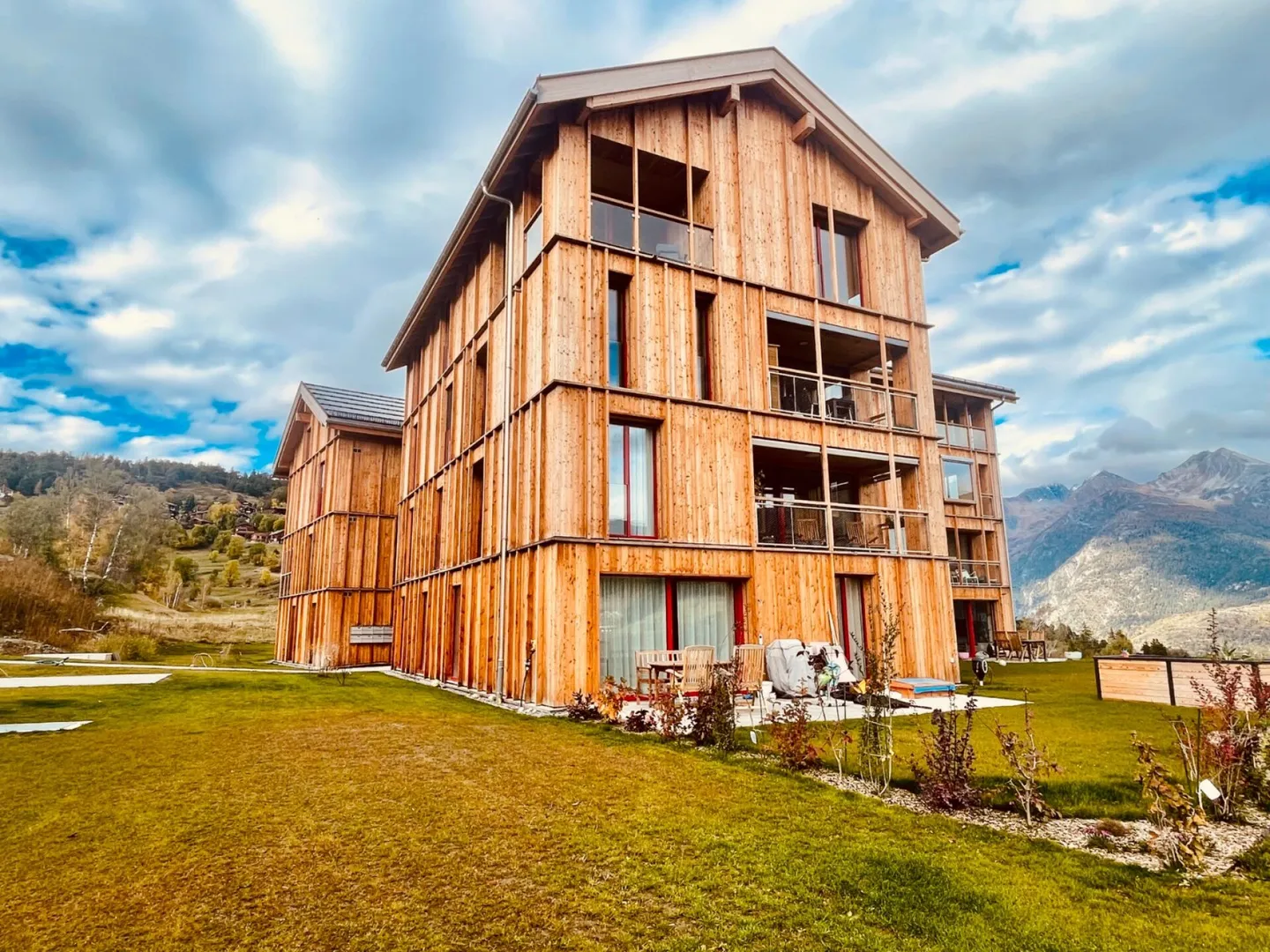 Appartamento al piano terra con 140m2 di superficie giardino (C10) - Foto 1 di 9