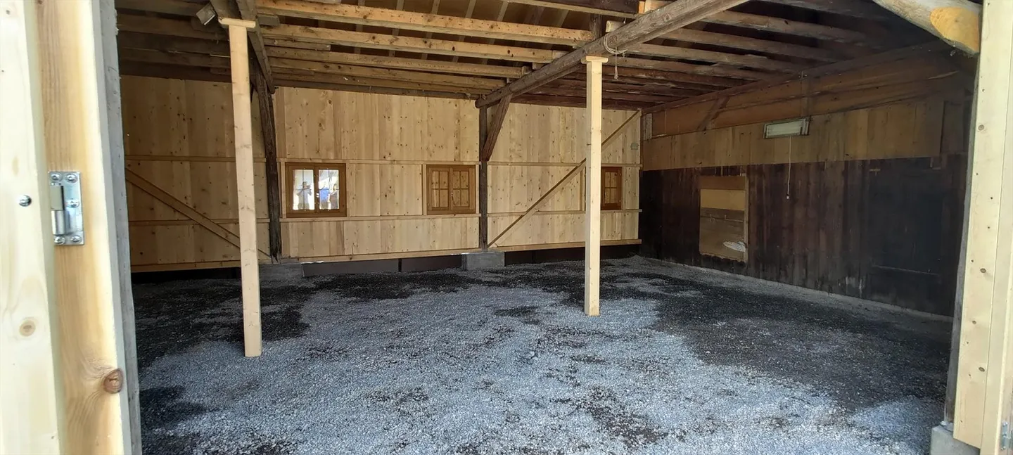 Parking space - Garage / Caravan / Storage for boat etc. - Photo 2 of 2