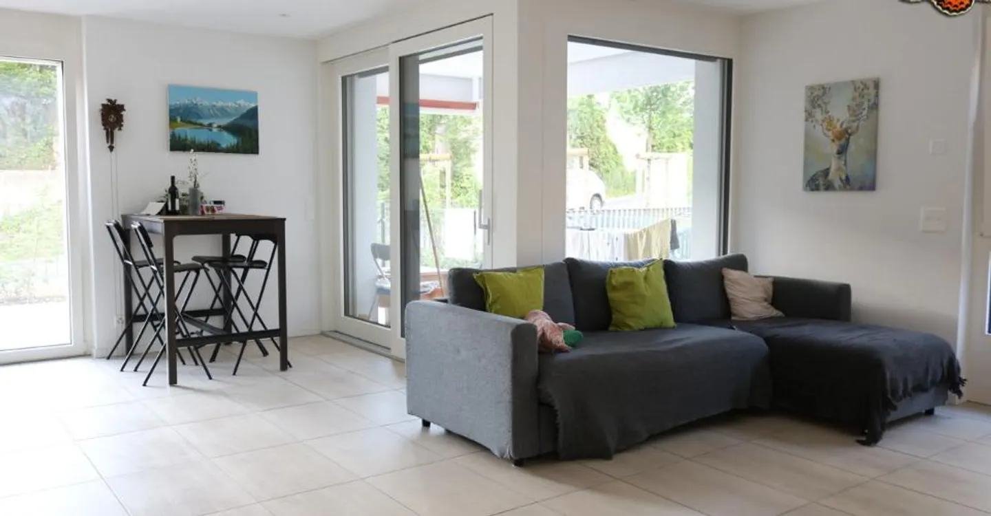 2-Zimmer-Wohnung in Romont mit großer Terrasse von 40m² - Foto 1 von 10