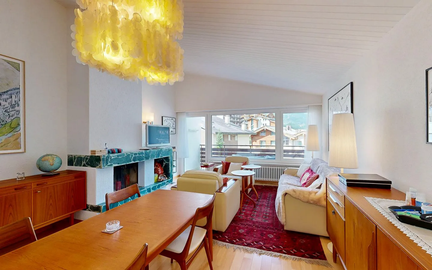 Attic apartment with a beautiful view - Photo 3 of 11