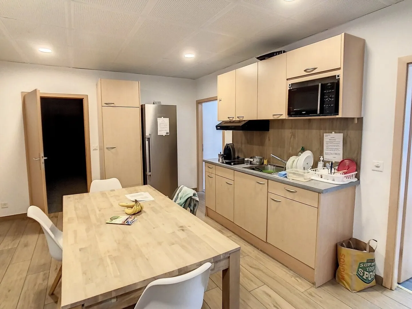 Furnished room ideally located in the heart of the city - Photo 3 of 5