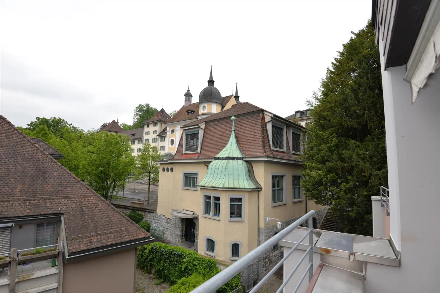 TEMPORARY UNTIL 30.6.2026 - Home in the Heart of Lucerne's Old Town - Photo 8 of 9