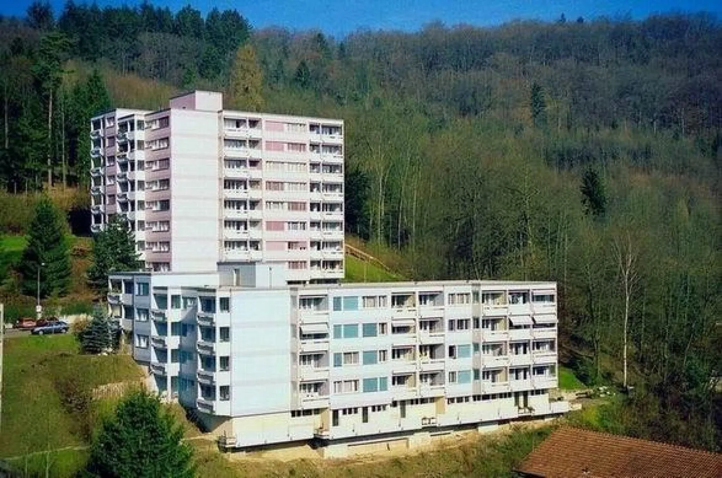 Moderne 3,5-Zimmerwohnung mit Balkon - Foto 1 von 7