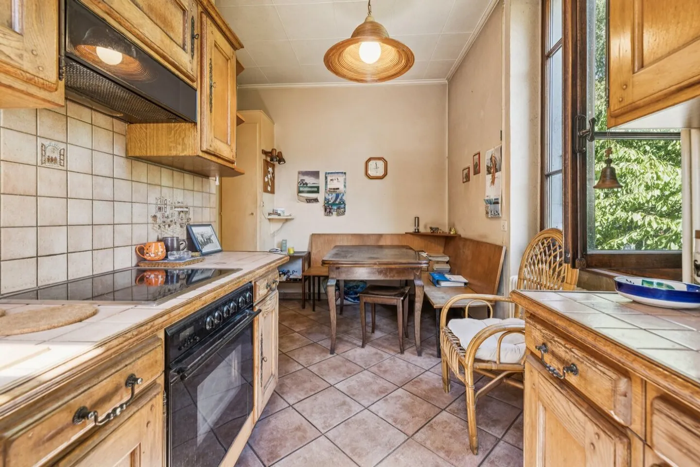 Maison à rénover avec fort potentiel - Photo 5 sur 13