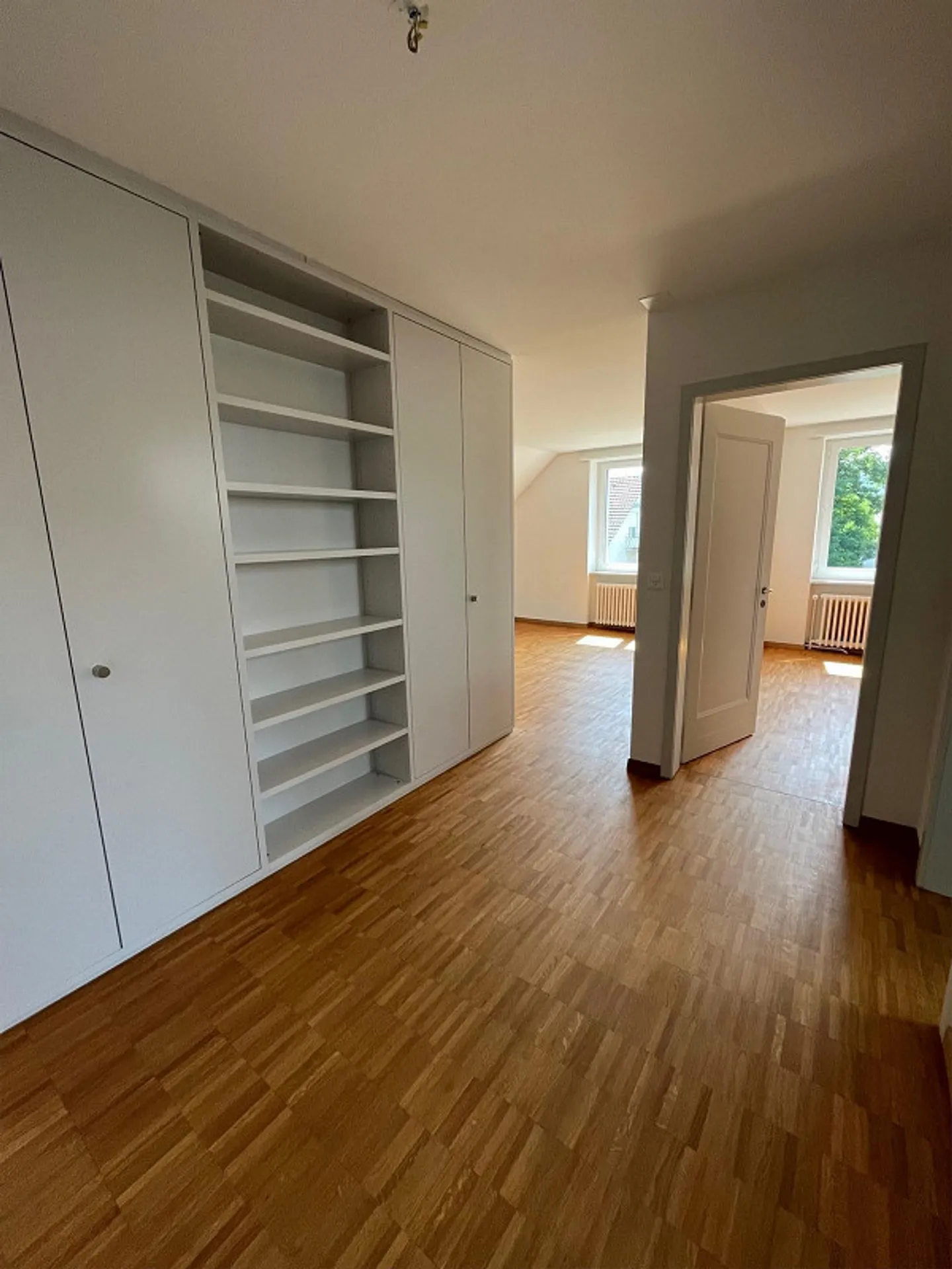 Sunny 2.5-room apartment with loggia near Elfenau - Photo 6 of 11