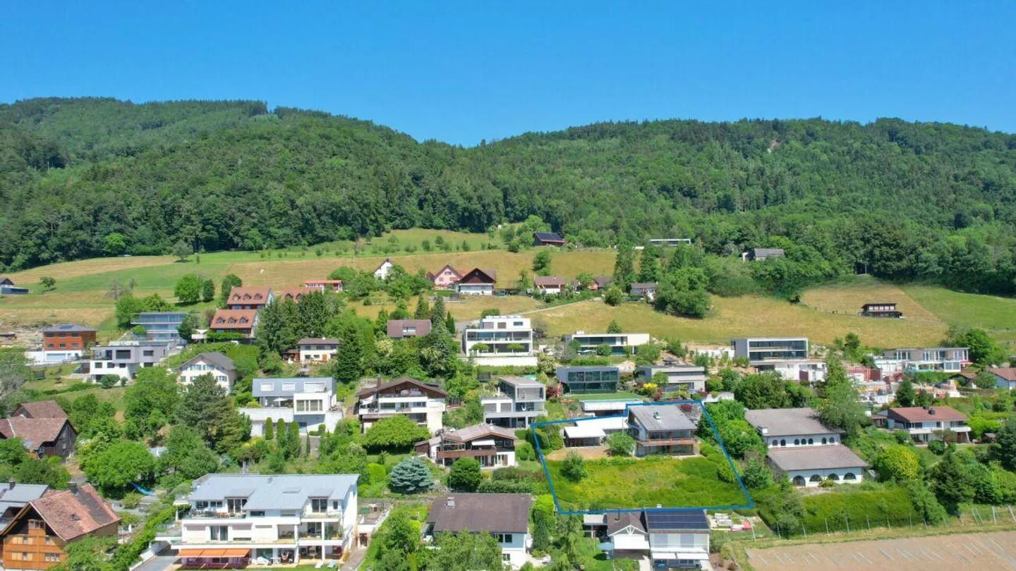 Building land with existing property in a top location with a dream view - Photo 4 of 9