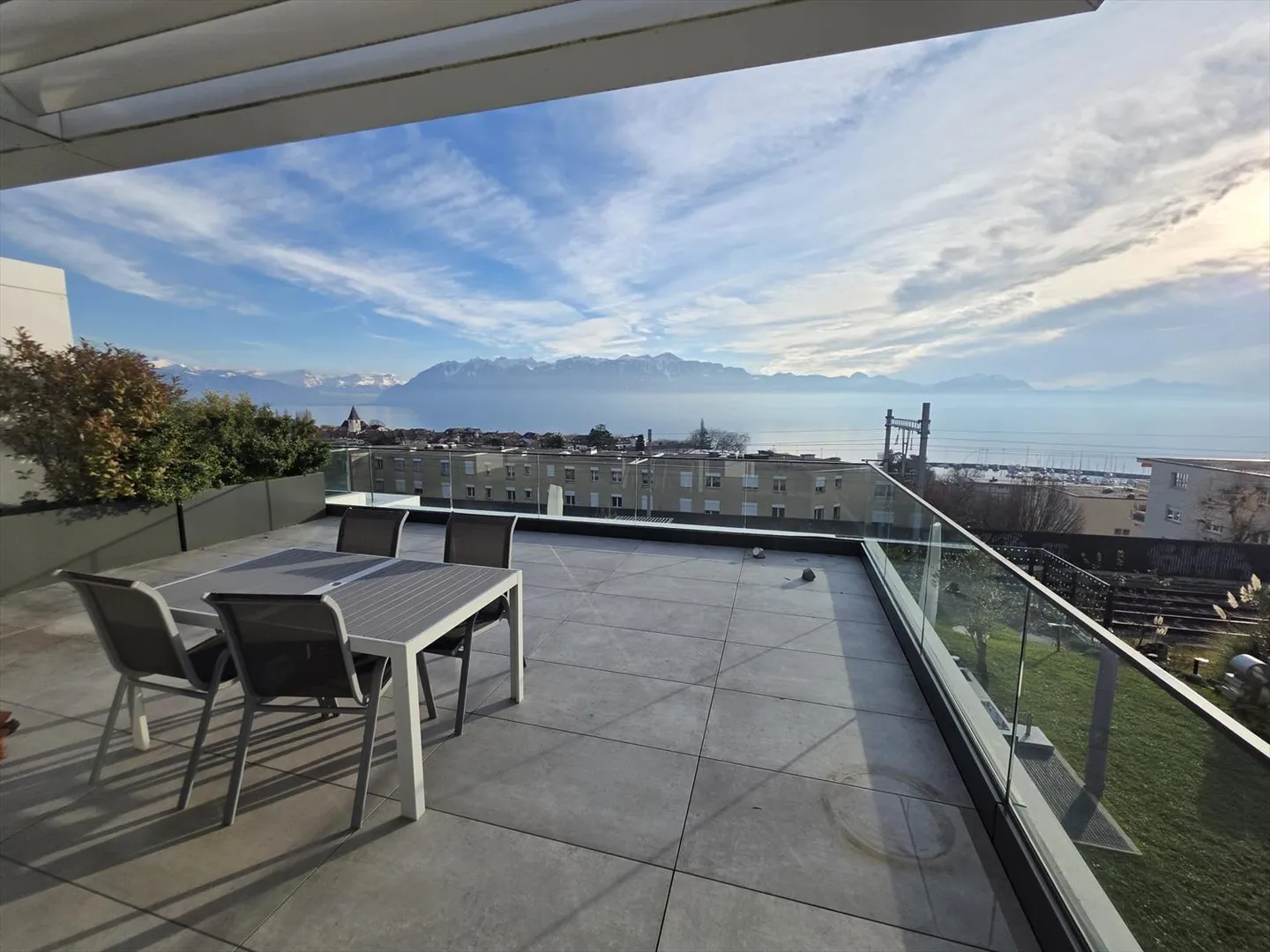 Apartment with terrace 3.5 rooms - Photo 1 of 8