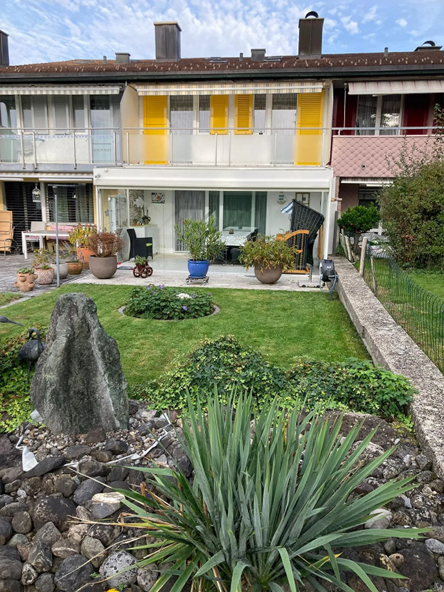 Charmantes Reihenhaus in Ruhiger Lage - Foto 2 von 15