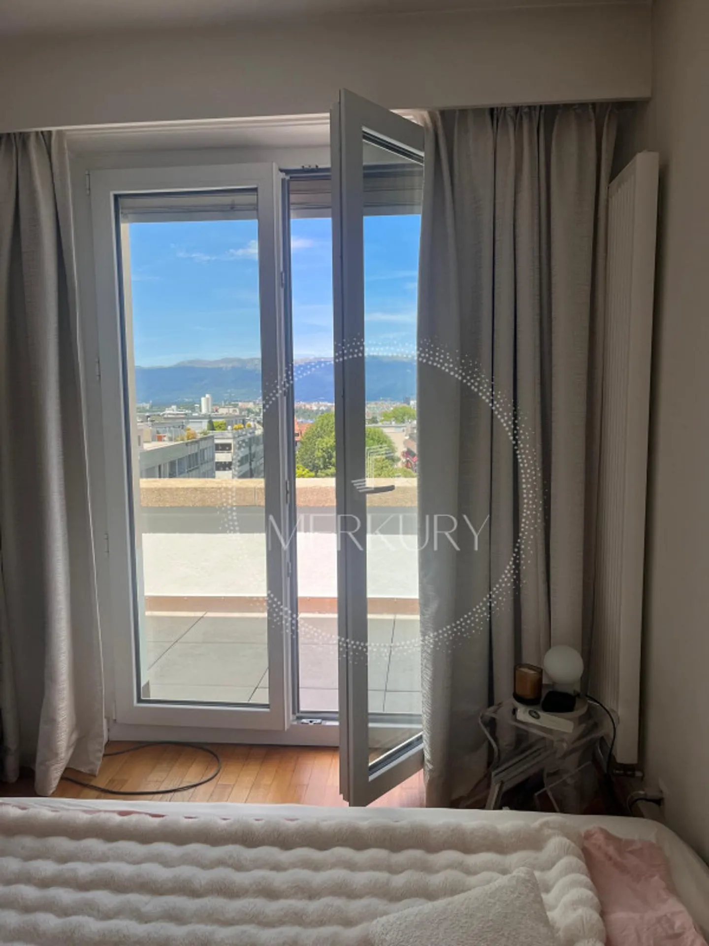 Charmante Wohnung mit Traumhaftem Blick - Foto 5 von 10