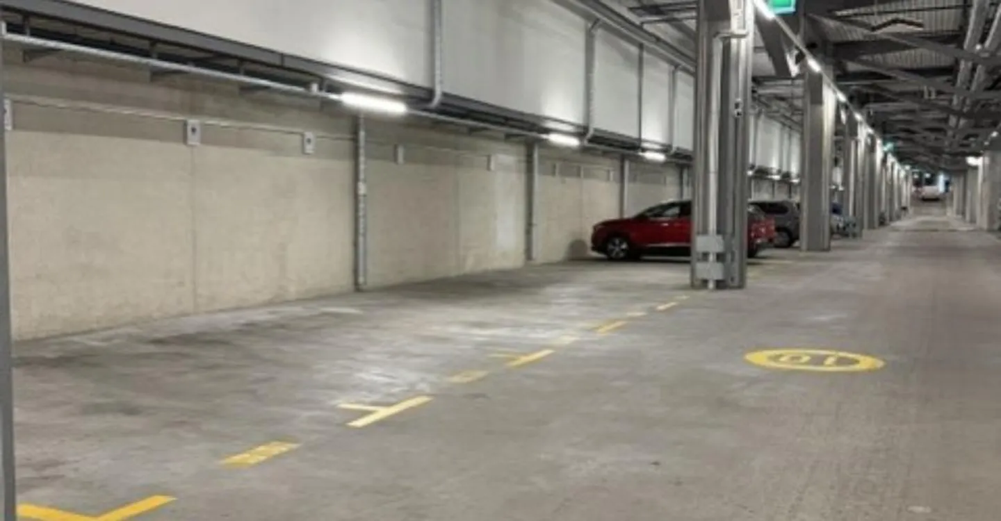 Posto Auto Centrale a Basilea - Foto 2 di 4