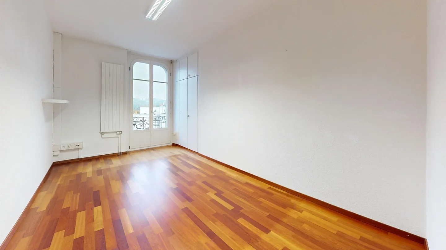 Bella superficie luminosa nel centro di Friburgo - Foto 6 di 9