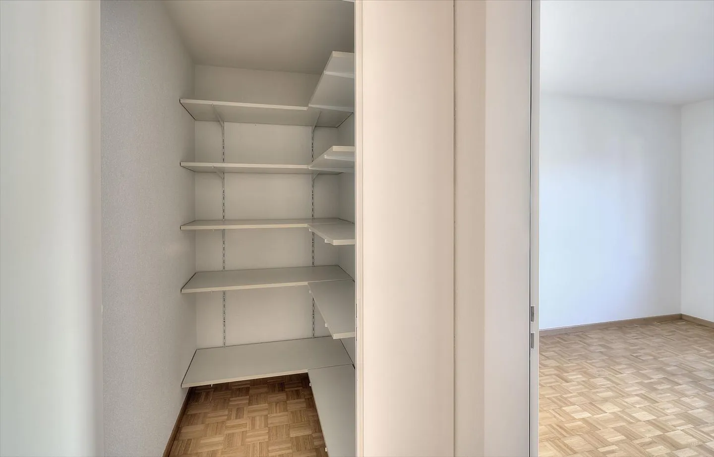 Appartement 4.5 pièces - Photo 10 sur 11
