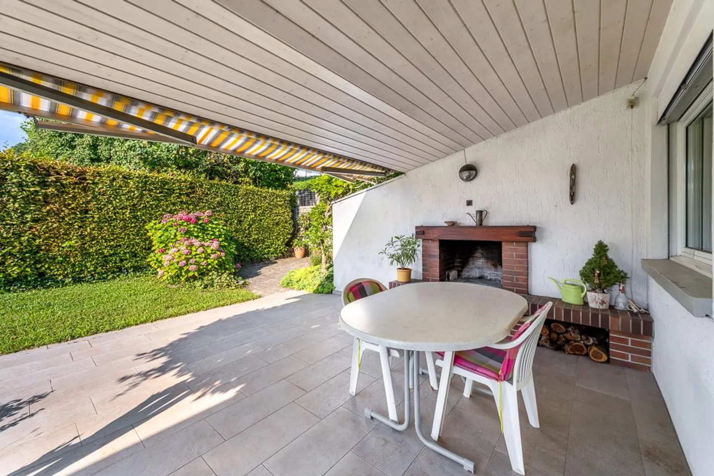 Vivere in una posizione privilegiata con un grande giardino - Foto 10 di 10