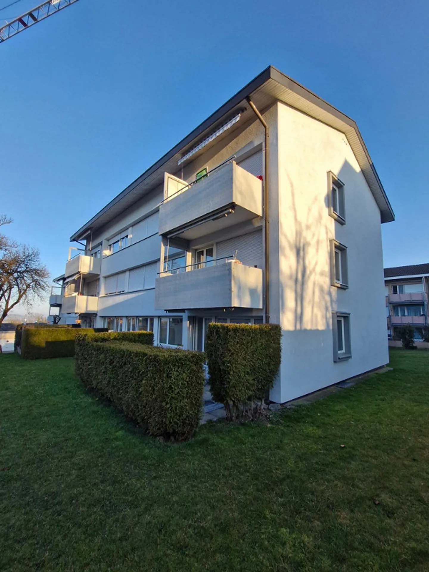 Charming 4-room apartment with garden seating area - Photo 1 of 4