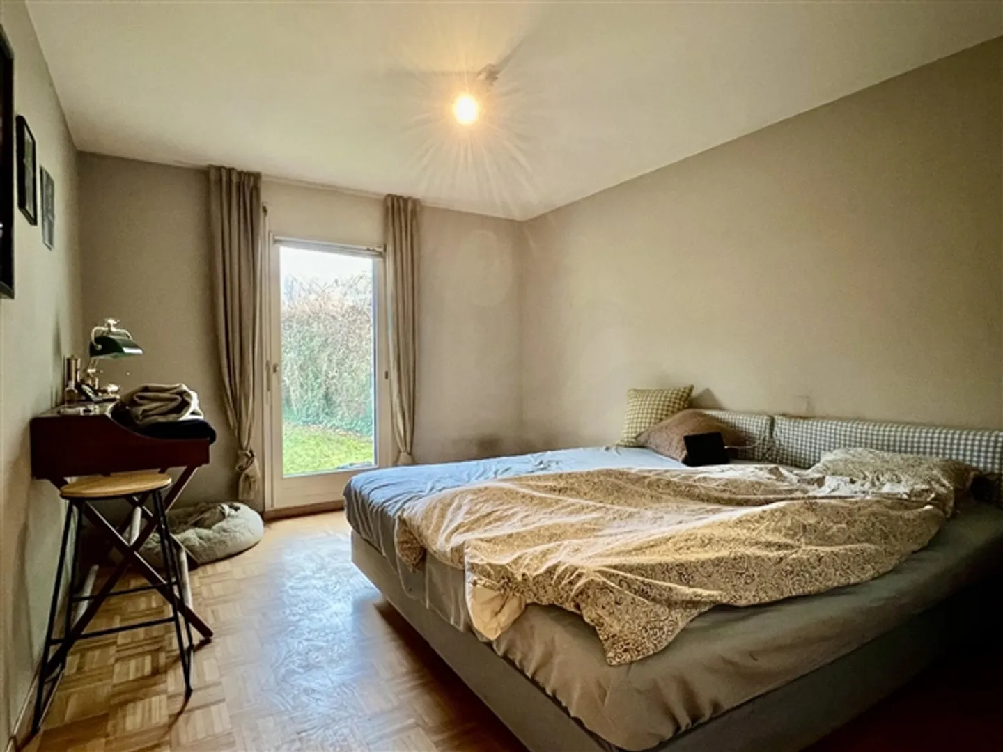 Charming 5-Room Apartment with Gardens - Photo 6 of 12