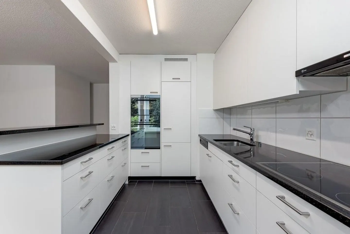 Temporary living in the best location until 31.03.2028 - Photo 2 of 10