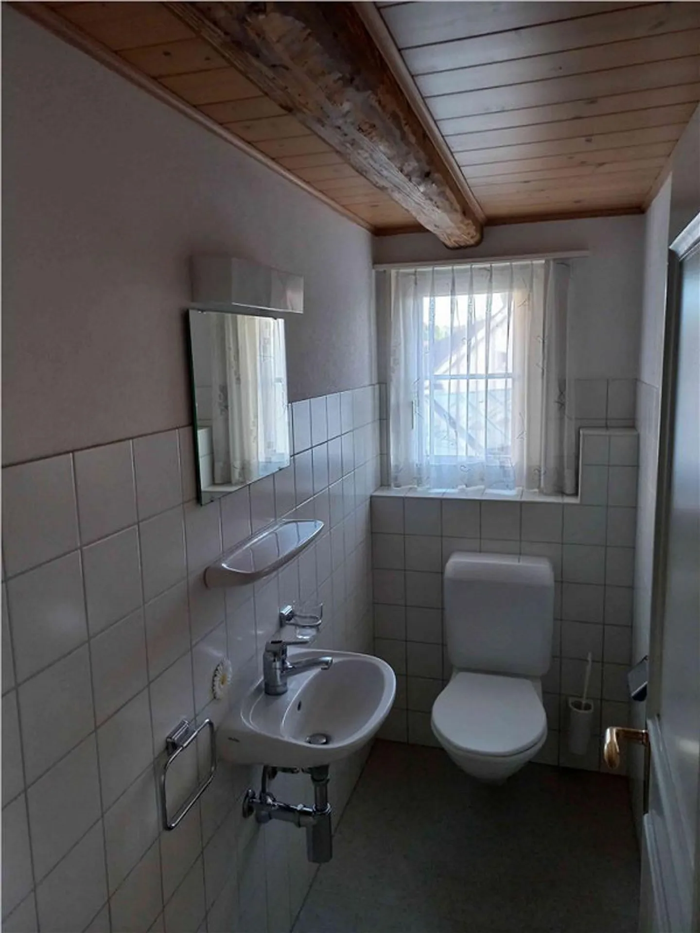 Zentrumsnahes Einfamielienhaus - Foto 11 von 15