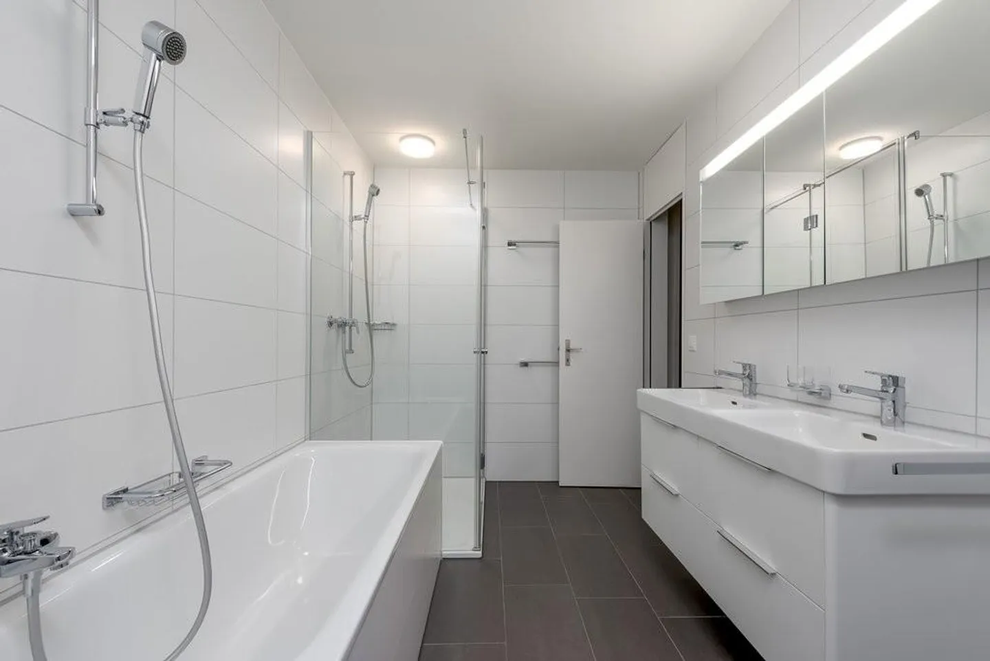 Temporary living in the best location until 31.03.2028 - Photo 4 of 10