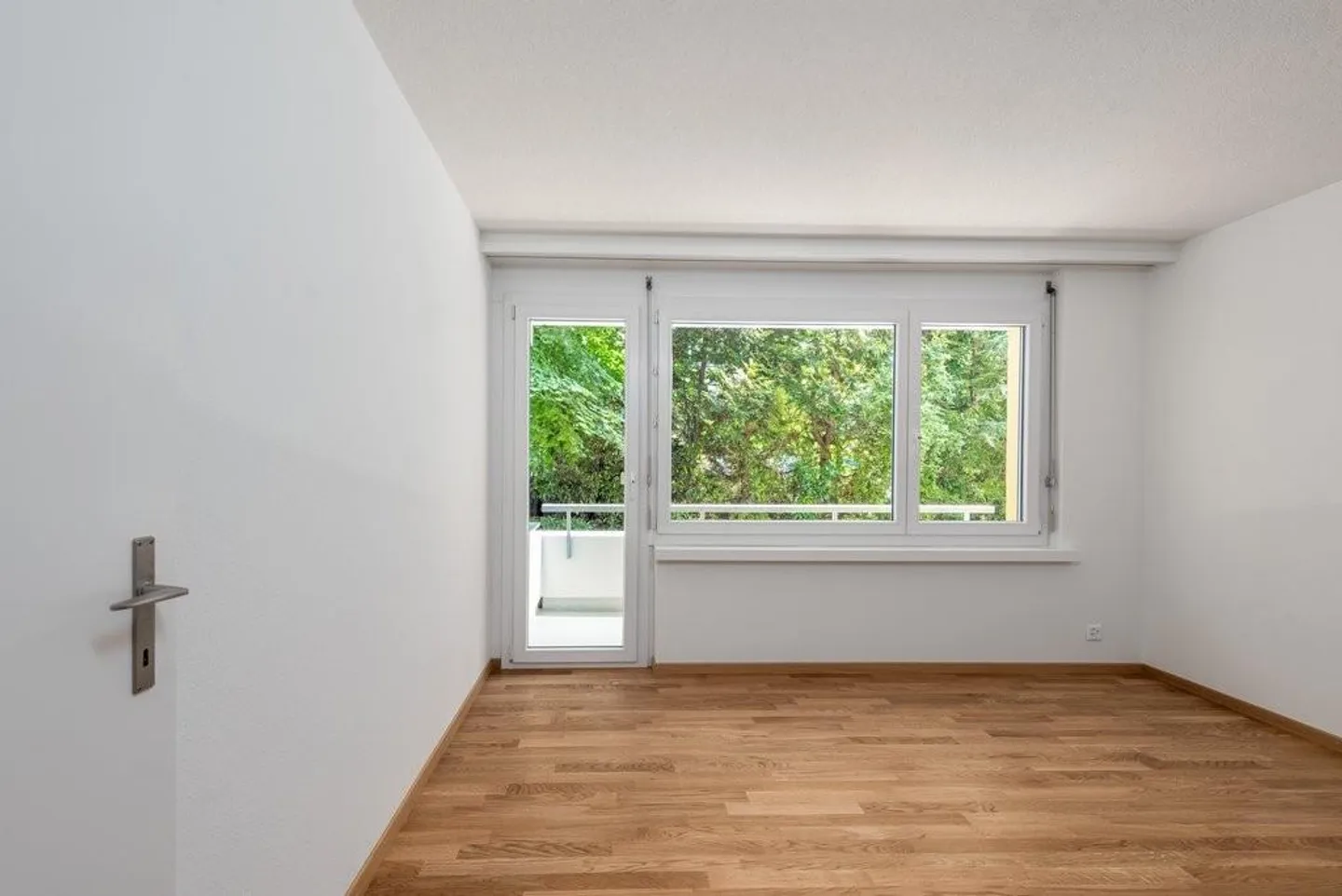 Temporary living in the best location until 31.03.2028 - Photo 8 of 10