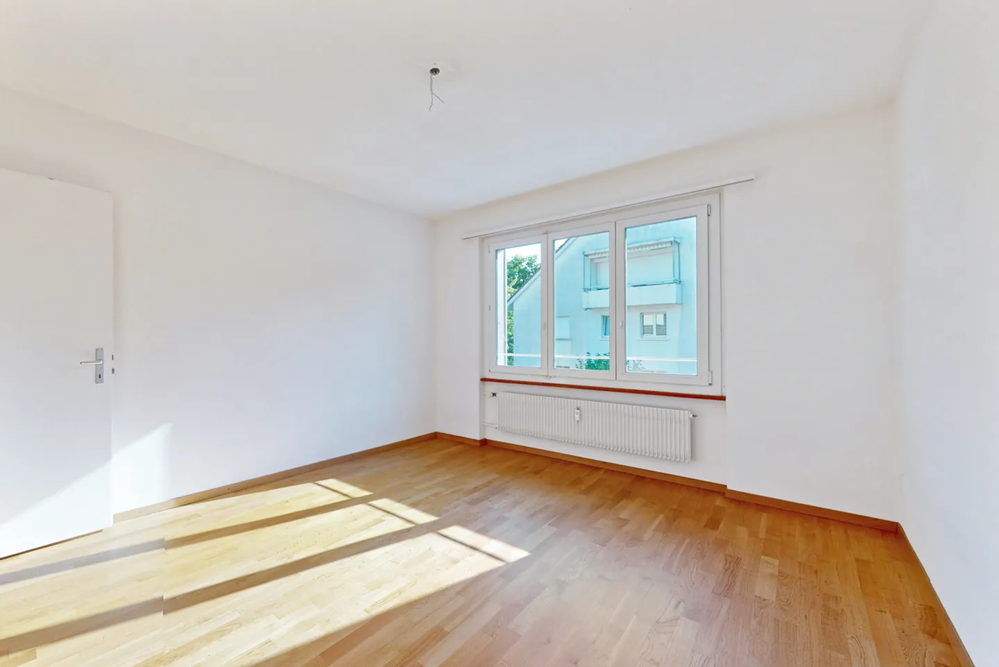 Bright Apartment in Quiet Area - Photo 6 of 10