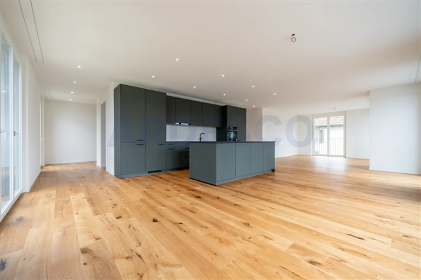 Moderne. Ouverte. Accueillante. - Photo 1 sur 11