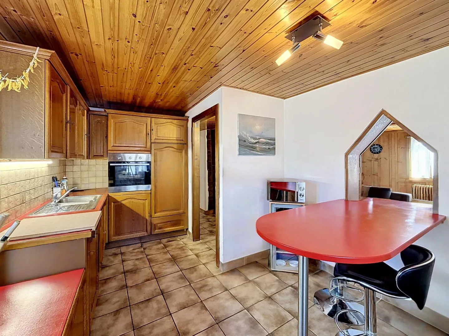 Residential building 8 rooms - Photo 11 of 13
