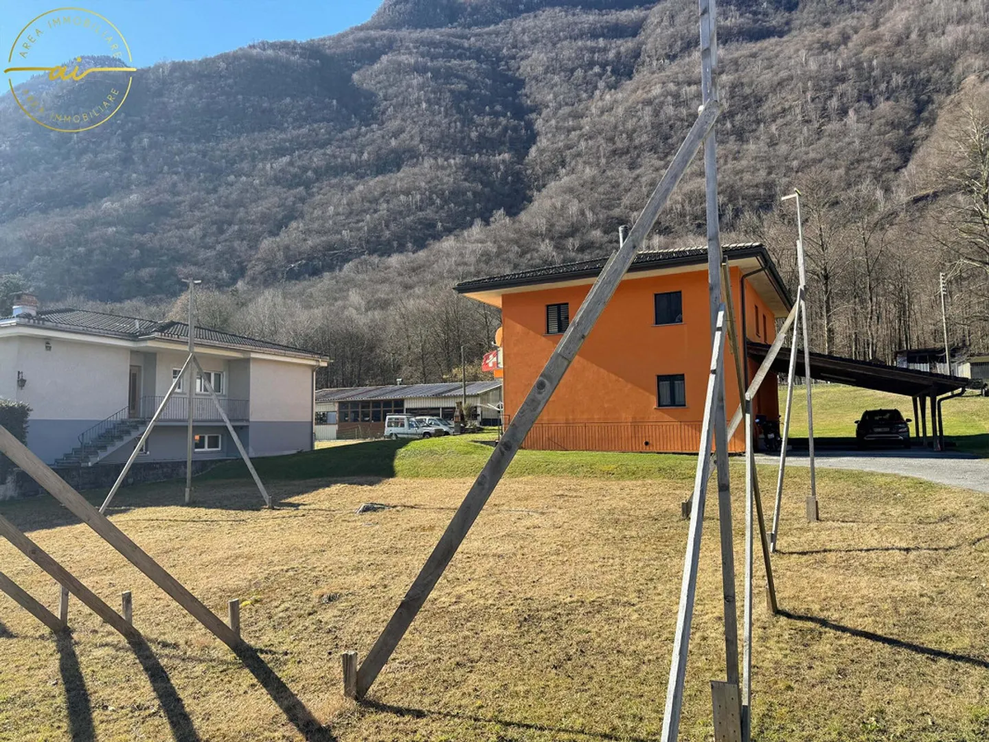 TWO-FAMILY VILLA UNDER CONSTRUCTION IN PROSITO - Photo 4 of 6