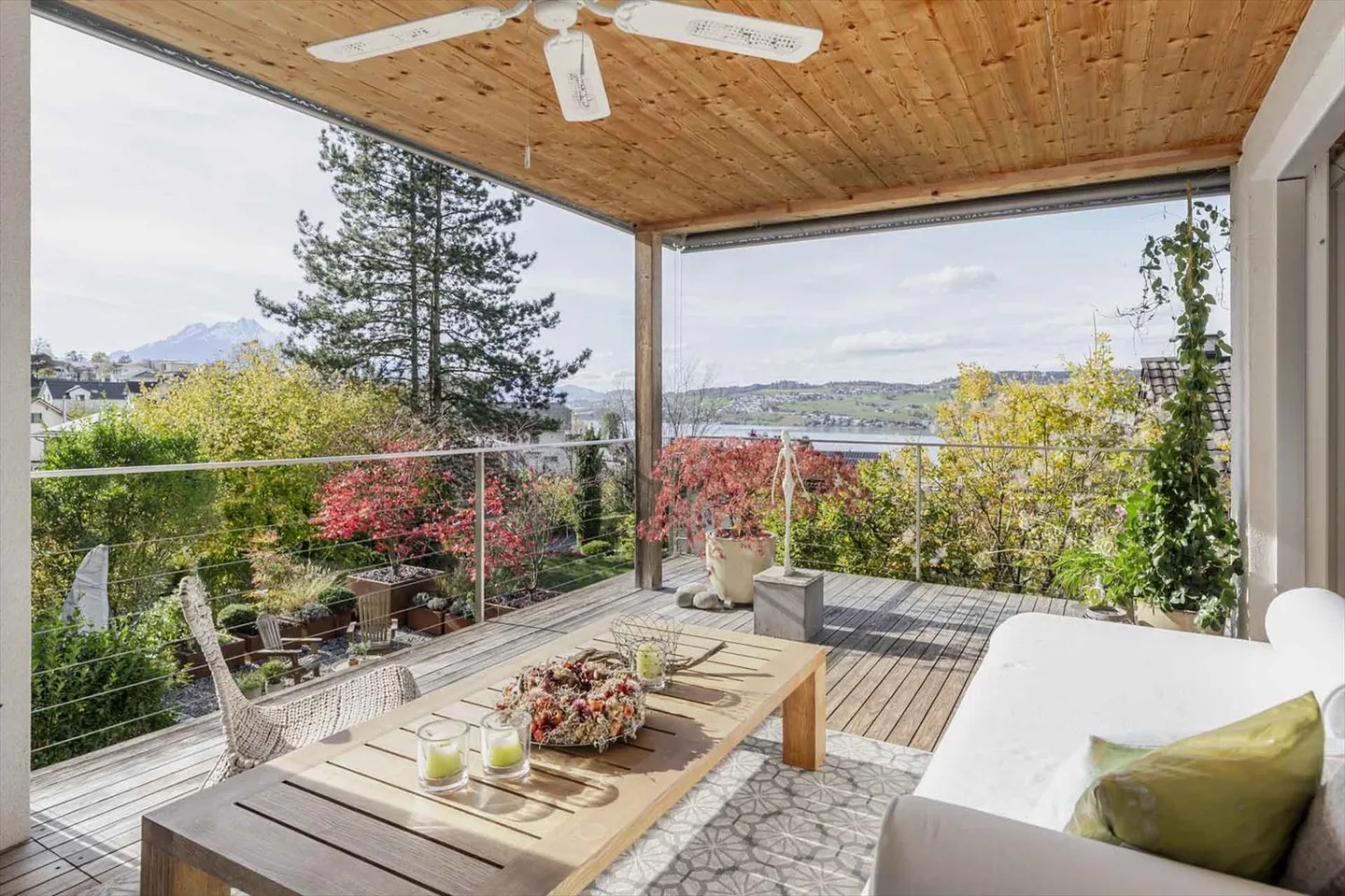 Stylish and nature-connected living - Photo 1 of 7