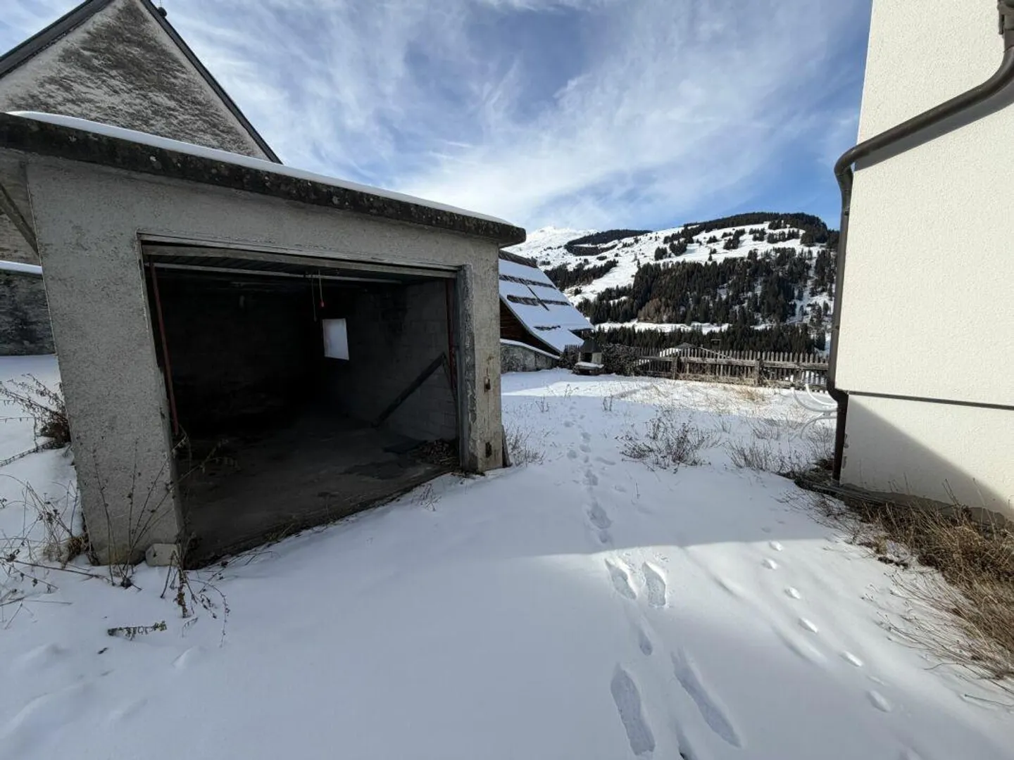 Charming Duplex with Garden - Photo 12 of 13