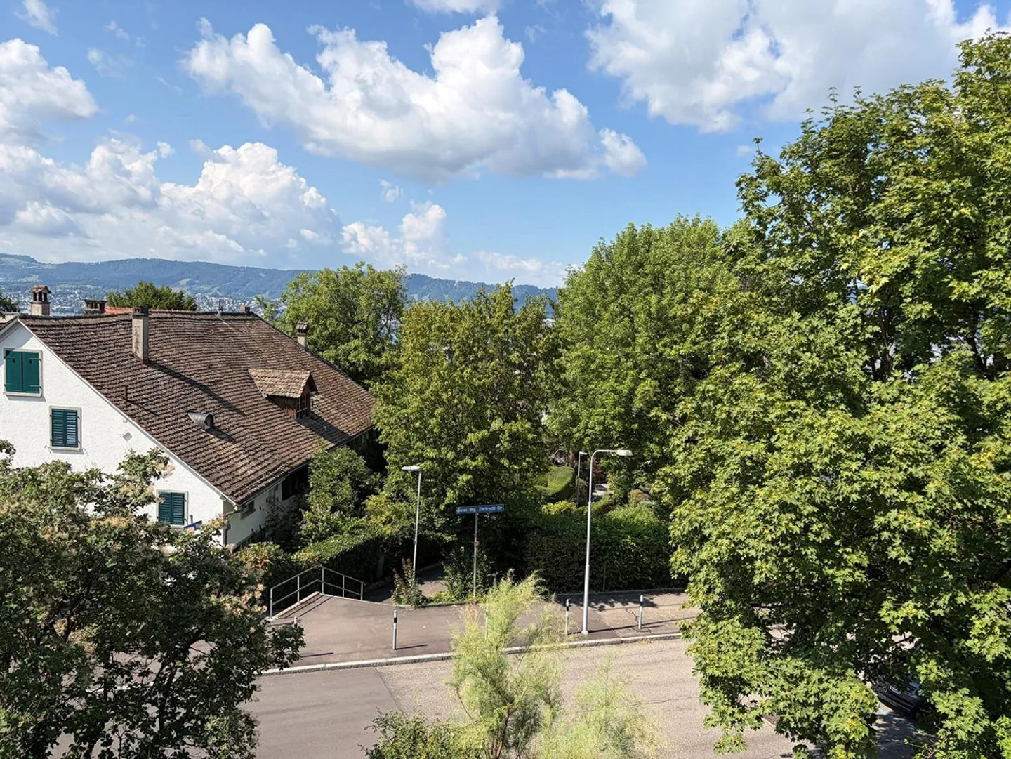 Appartamento esclusivo di 5,5 stanze con vista panoramica - Sistema FreeCooling! - Foto 1 di 9