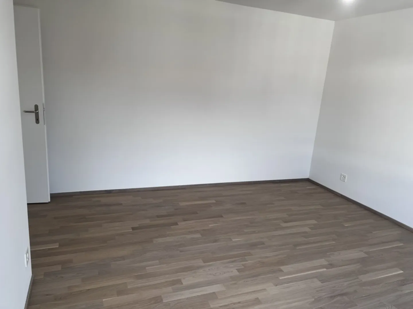 Prima occupazione: Moderno appartamento di 4,5 locali in una posizione centrale e tranquilla a Bülach - Foto 4 di 21