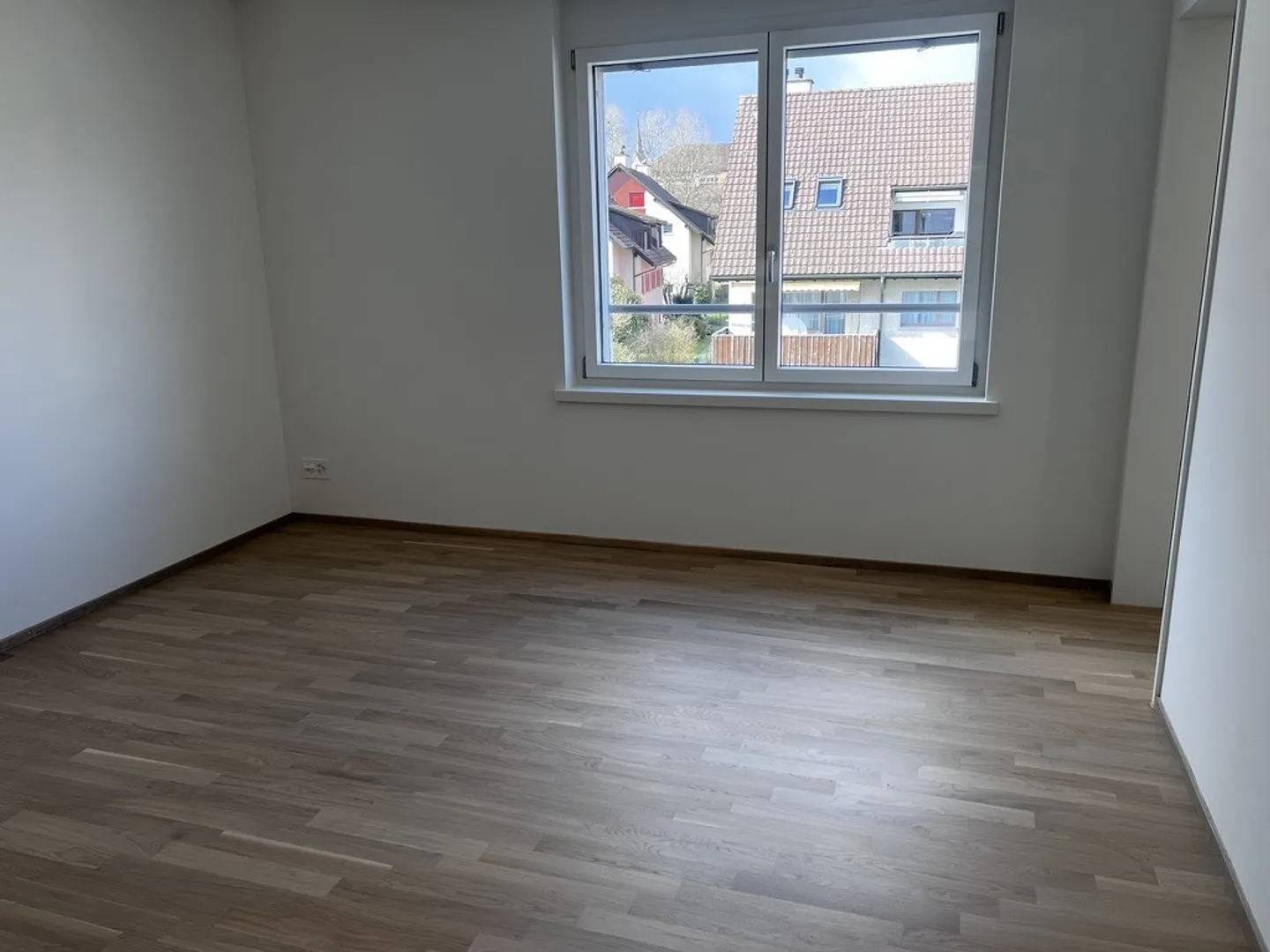 Prima occupazione: Moderno appartamento di 4,5 locali in una posizione centrale e tranquilla a Bülach - Foto 7 di 21