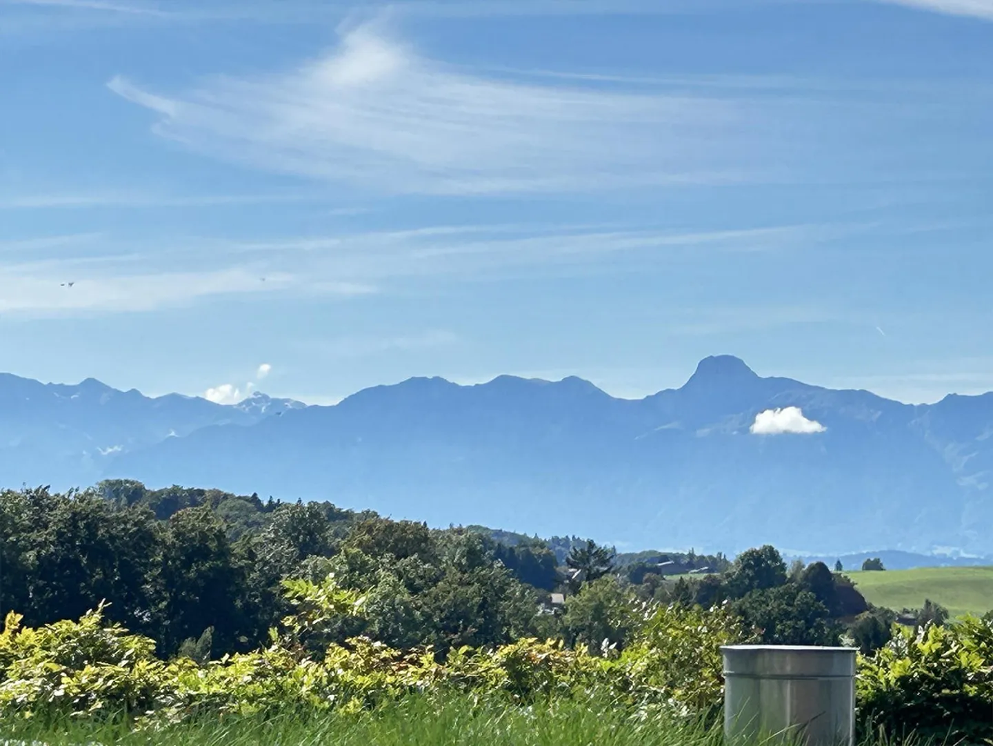 Terrace House in Lindhalde Worb with a View of the Bernese Alps - Photo 10 of 16