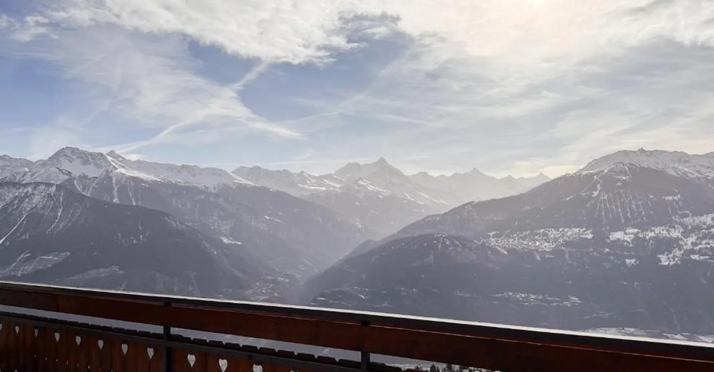 Elegant Apartment in Crans-Montana - Photo 2 of 11