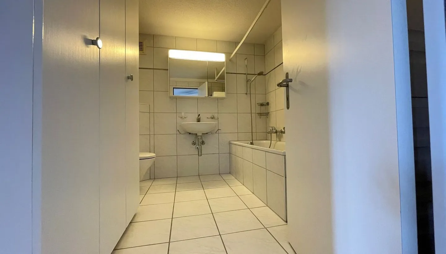 2,5-Zimmer Bijou mit Aussicht und Option auf Atelier - exklusiv am Rennweg 30 - Foto 6 von 9