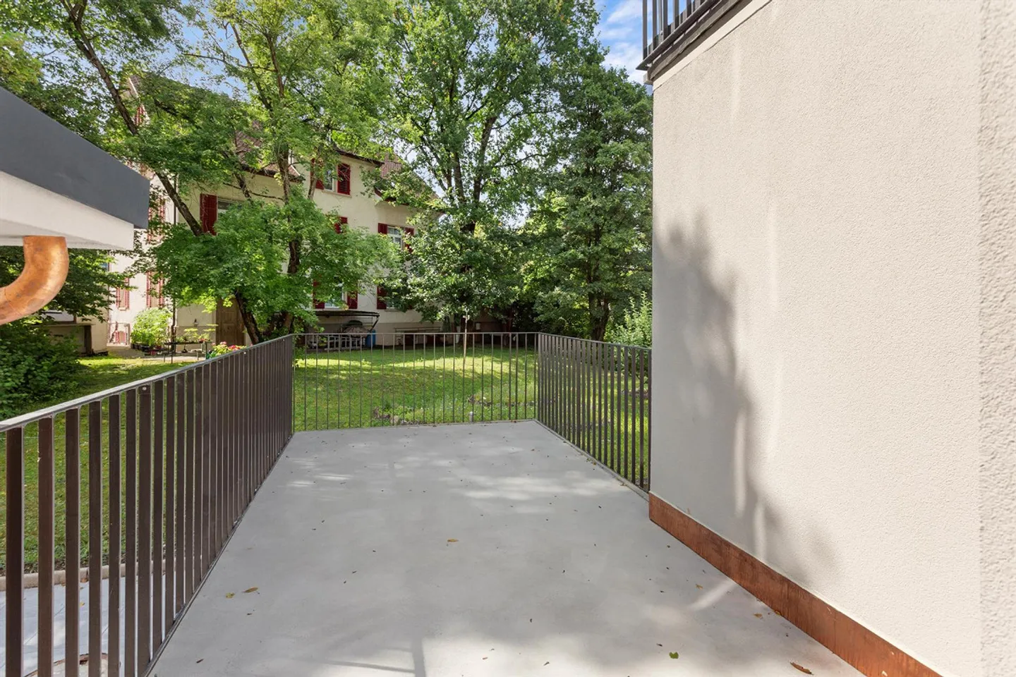 Vivre dans une ancienne villa - Photo 7 sur 8