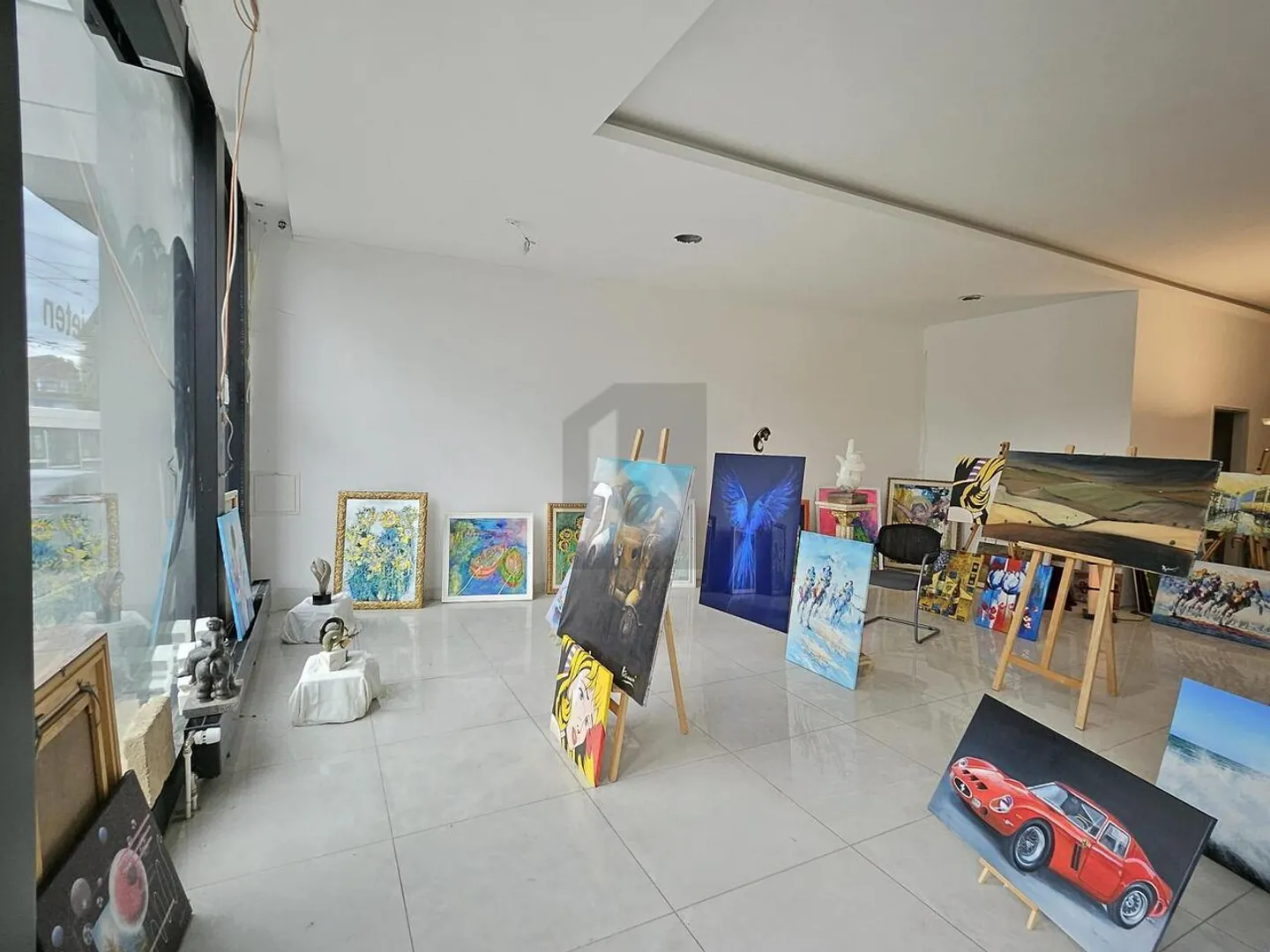 NEGOZIO, STUDIO, UFFICIO, ATELIER IN POSIZIONE STRATEGICA - Foto 2 di 6